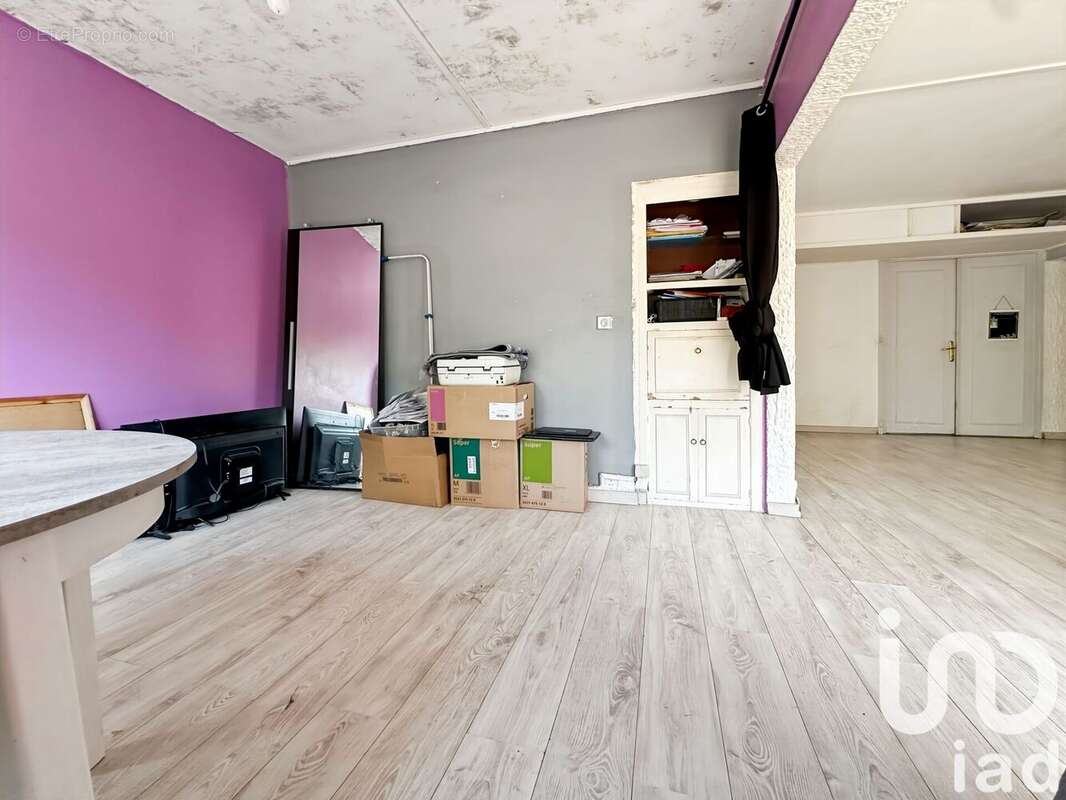 Photo 7 - Appartement à CLICHY-SOUS-BOIS