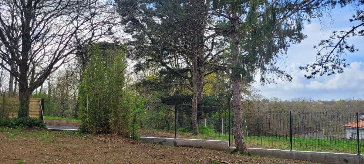 Terrain à LE PALLET