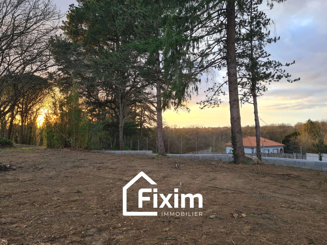 Terrain à LE PALLET