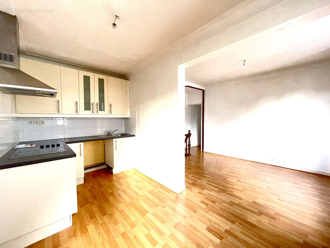 Appartement à LA CHAPELLE-SUR-ERDRE