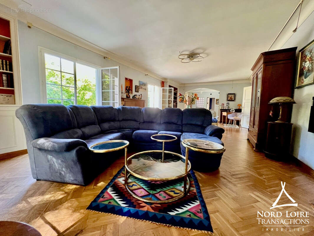 Maison à LA CHAPELLE-SUR-ERDRE