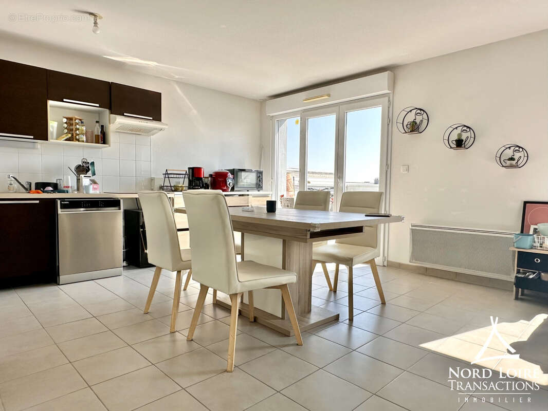 Appartement à INDRE