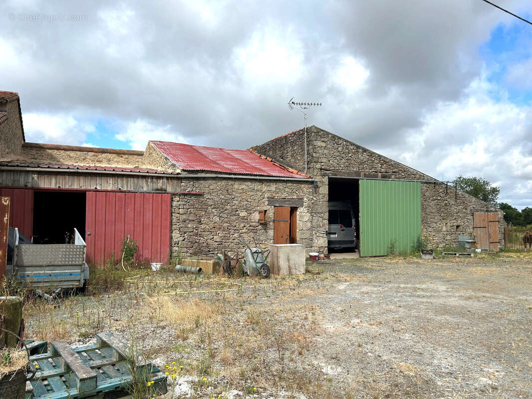 Maison à LA GAUBRETIERE