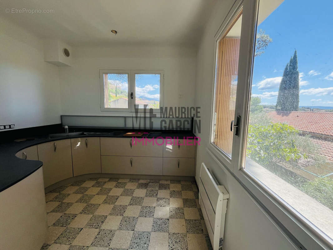 Maison à BEAUMES-DE-VENISE