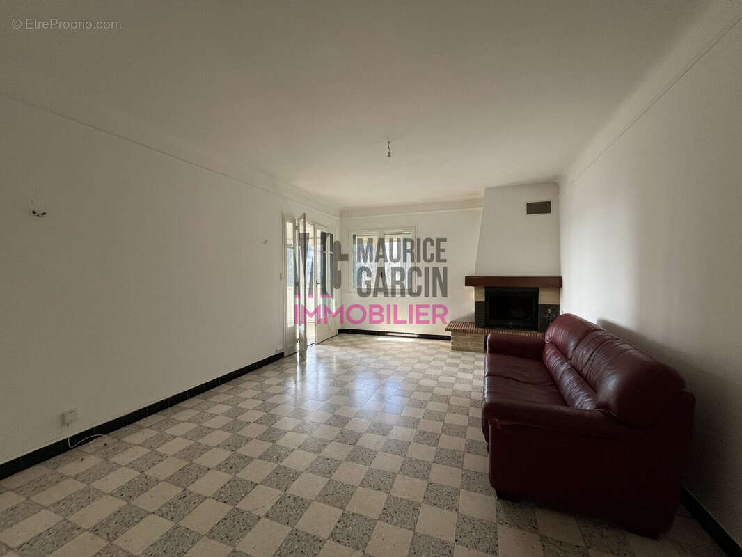 Maison à BEAUMES-DE-VENISE