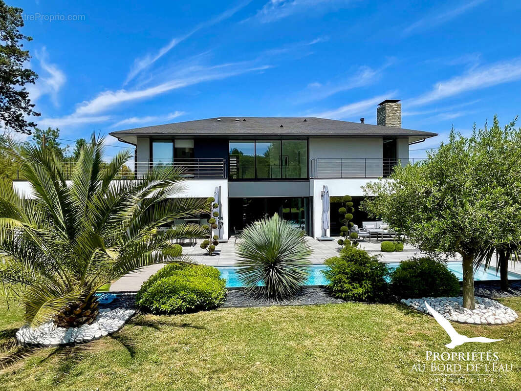 Maison à SUCE-SUR-ERDRE