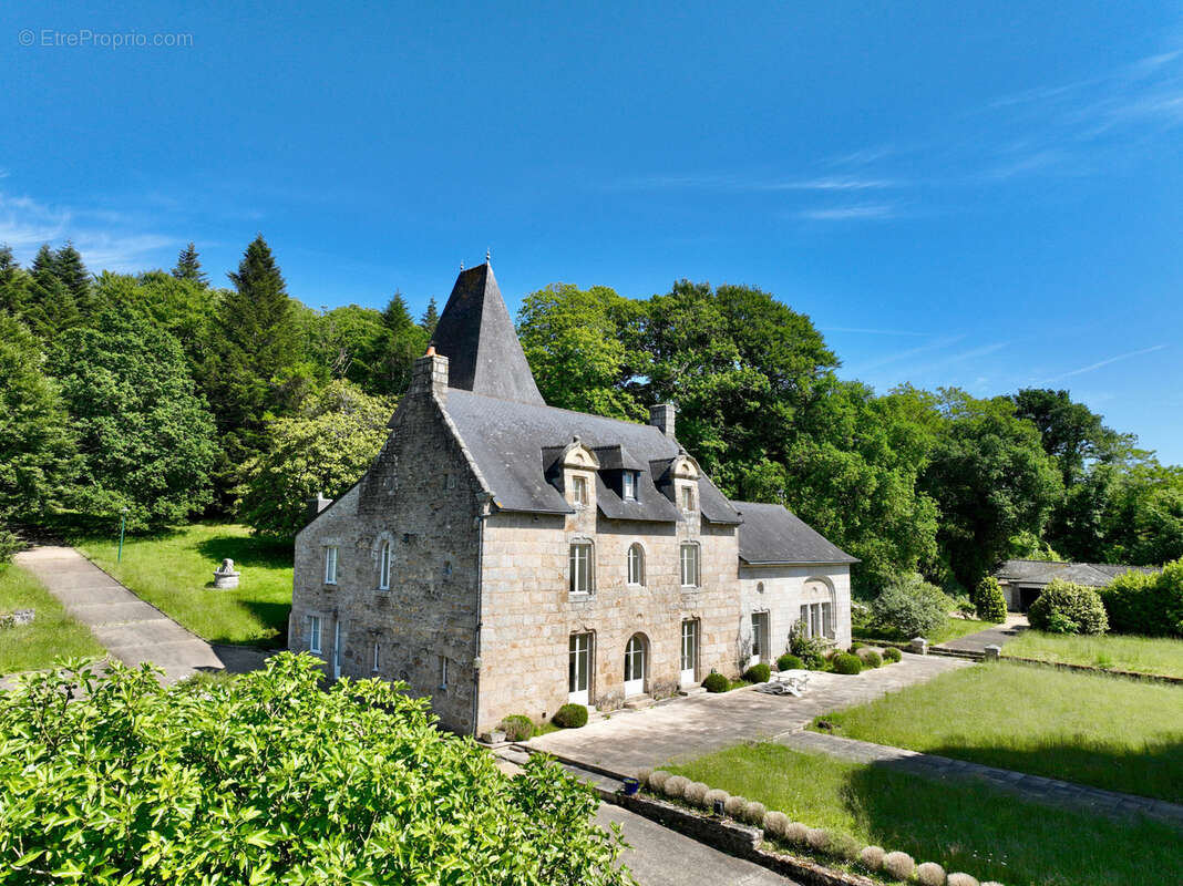 Maison à RIEC-SUR-BELON