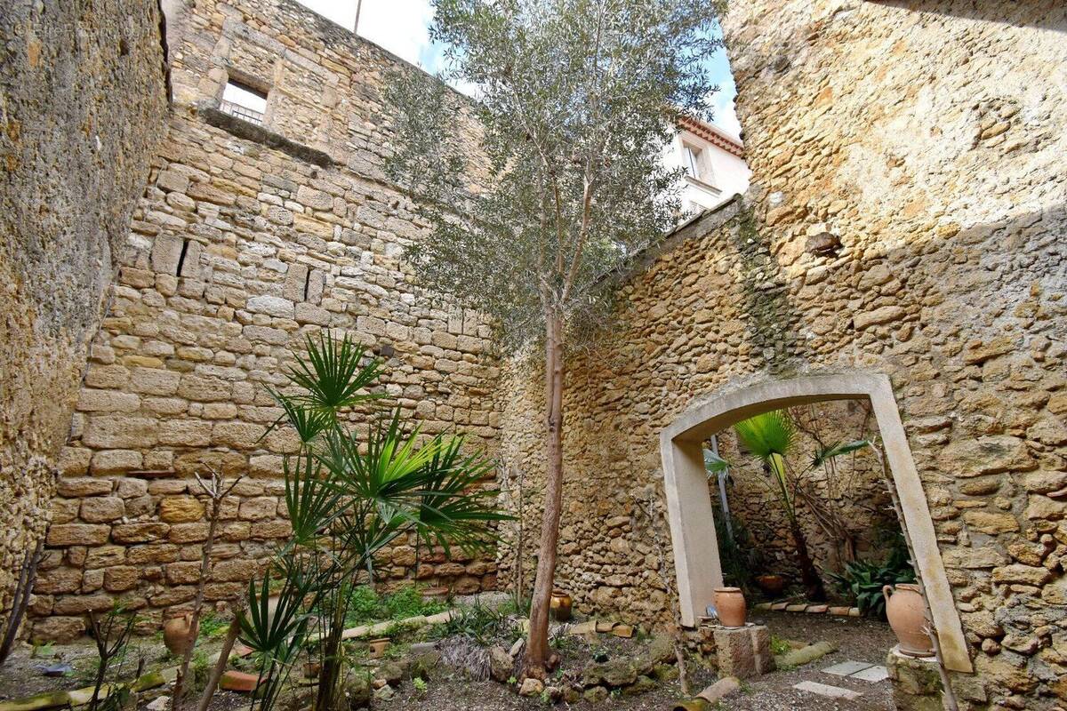 Photo 1 - Maison à BEZIERS