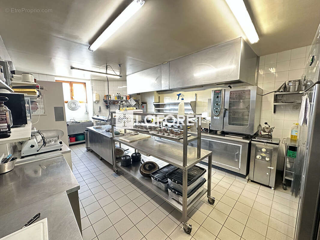 Commerce à SAINT-ANDRE-D&#039;APCHON