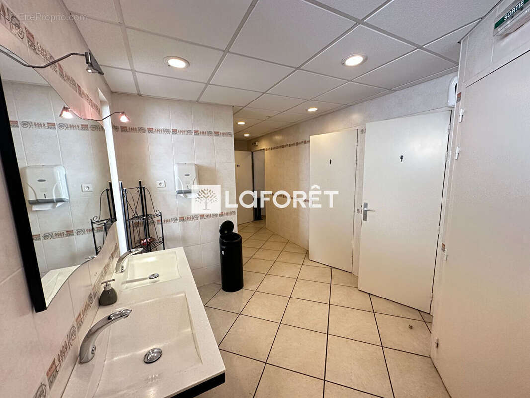 Commerce à SAINT-ANDRE-D&#039;APCHON