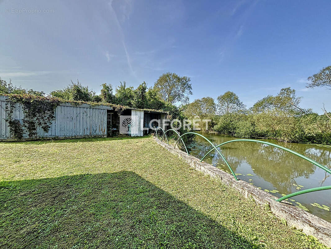 Maison à MAXEY-SUR-MEUSE