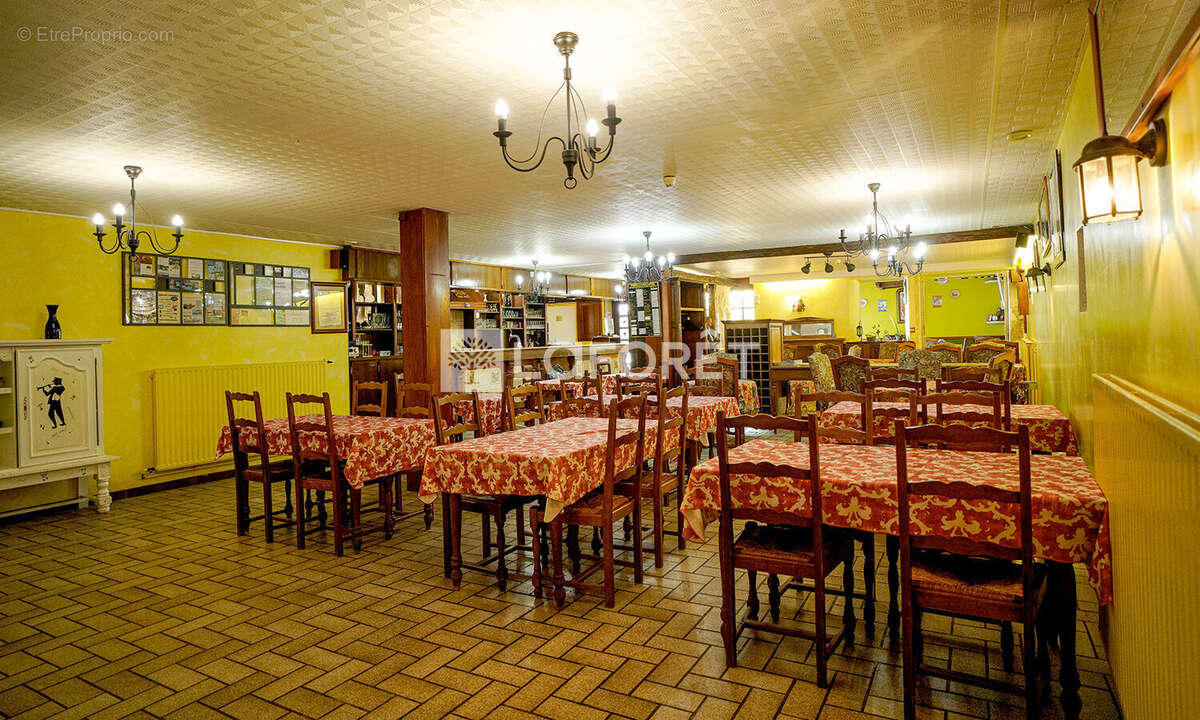 Appartement à BOURG-SAINTE-MARIE