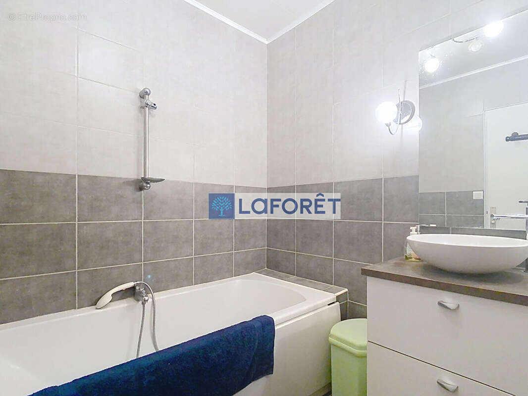 Maison à CHAMPSEVRAINE