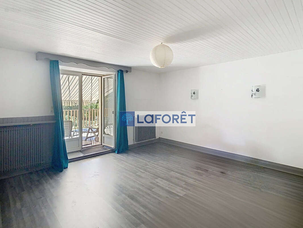 Maison à CHAMPSEVRAINE