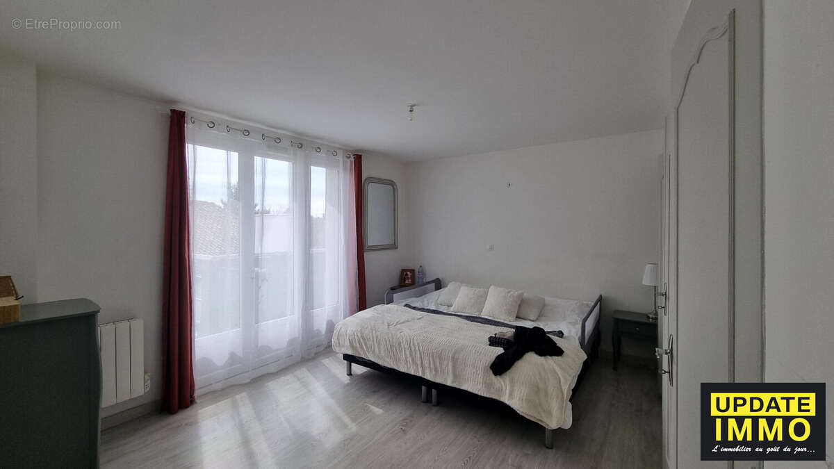 Appartement à NEUFCHATEAU