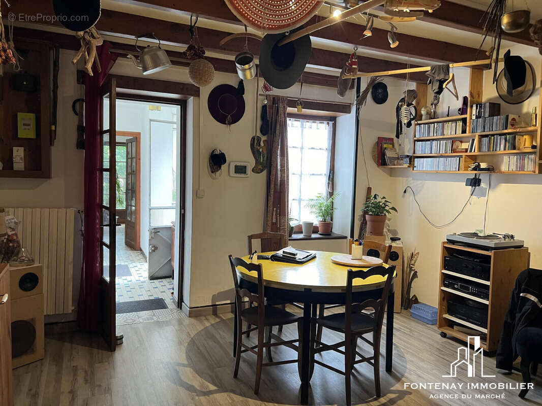 Maison à FONTENAY-LE-COMTE