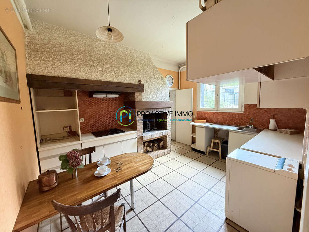 Maison à CASTANET-TOLOSAN