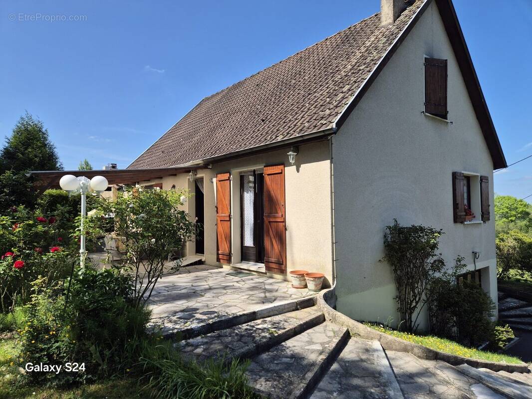 Maison à LE MESNIL-GUILLAUME