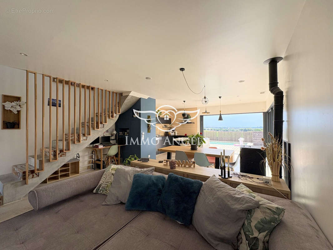 Maison à SAINT-AUNES