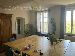 Maison à MAS-SAINTES-PUELLES