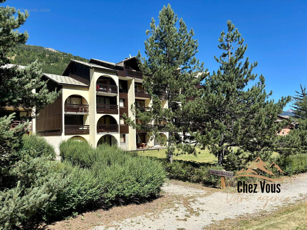 Appartement à LA SALLE-LES-ALPES