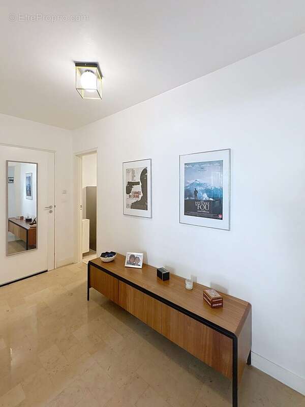 Appartement à L'HAY-LES-ROSES