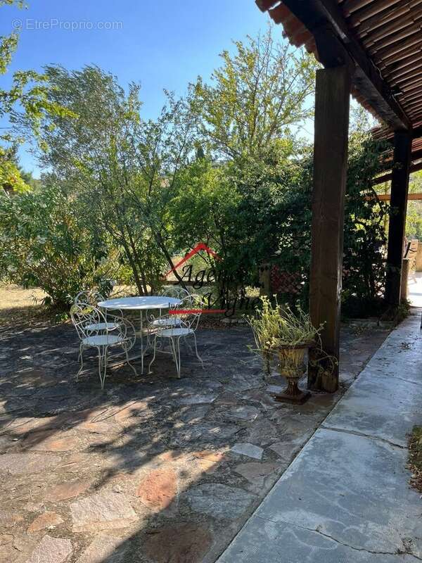 Maison à SAINT-AMBROIX