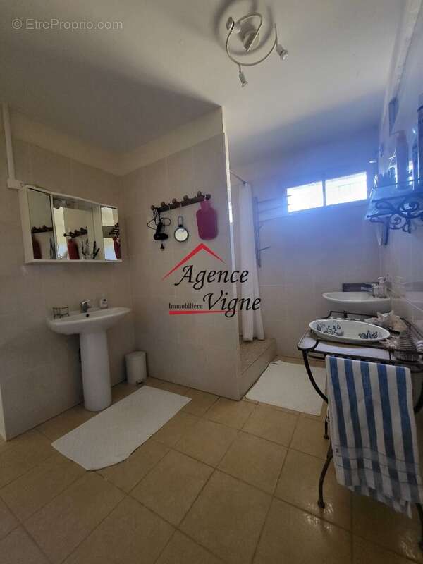 Maison à SAINT-AMBROIX