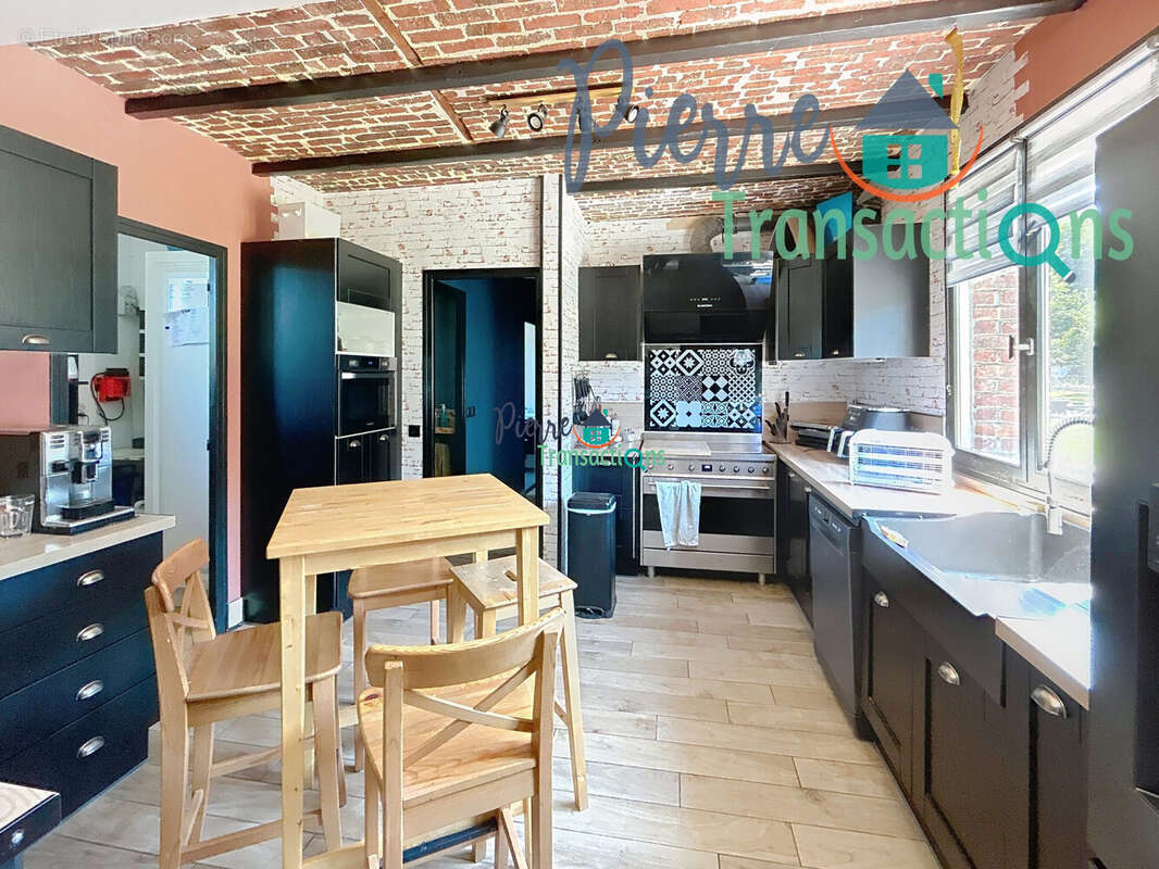 Maison à SAINT-ROMAIN-DE-COLBOSC