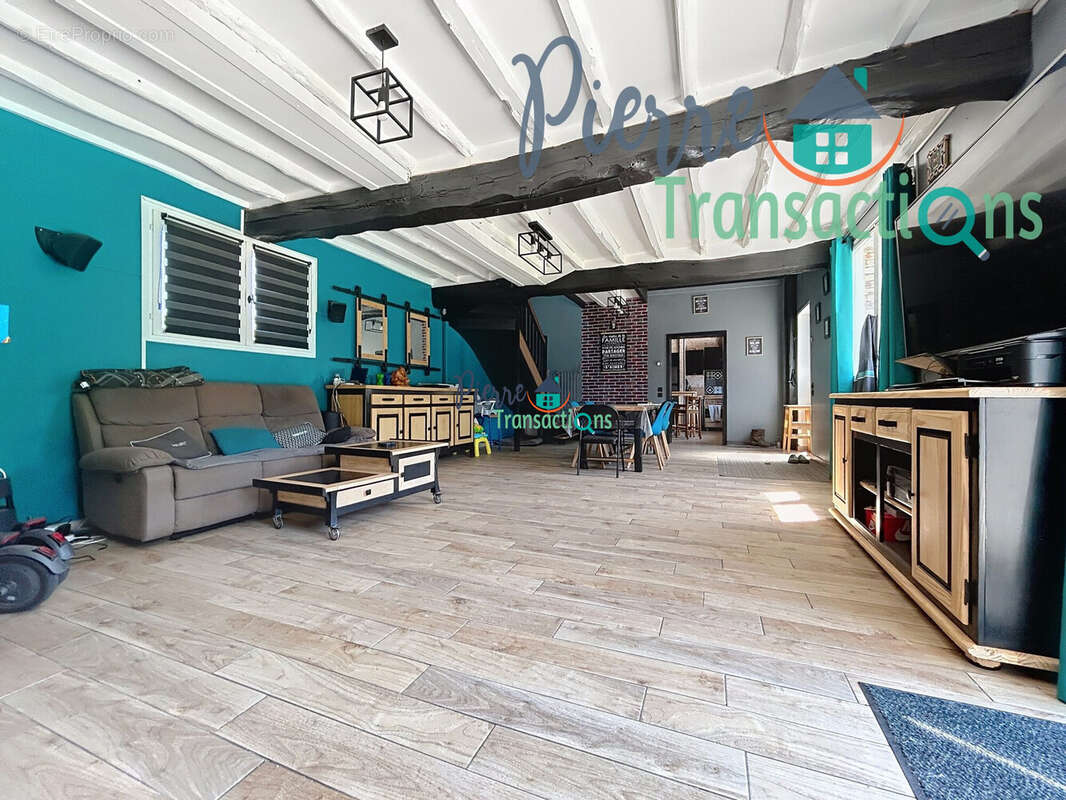 Maison à SAINT-ROMAIN-DE-COLBOSC