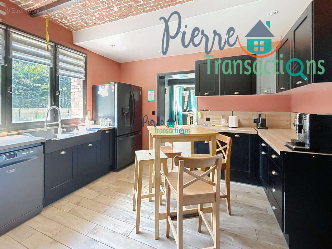 Maison à SAINT-ROMAIN-DE-COLBOSC