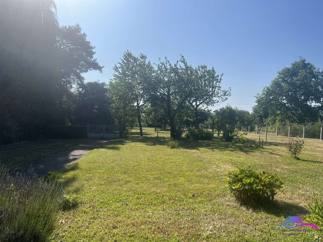 Maison à CHATEAUMEILLANT