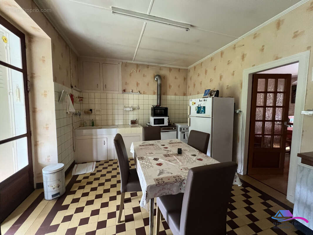 Maison à CHATEAUMEILLANT