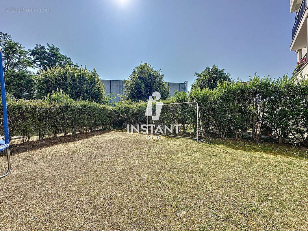 Appartement à MAISONS-ALFORT