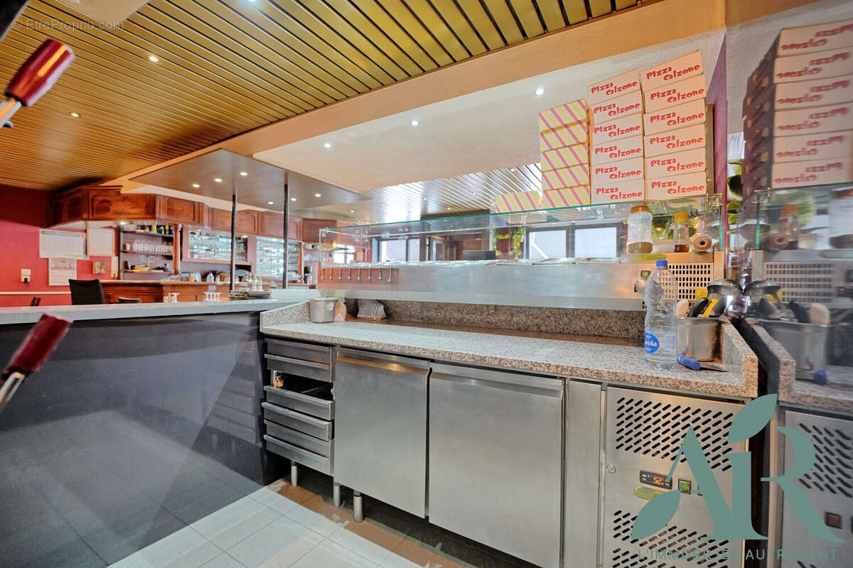 Restaurant - Espace pizza - Appartement à SENONES