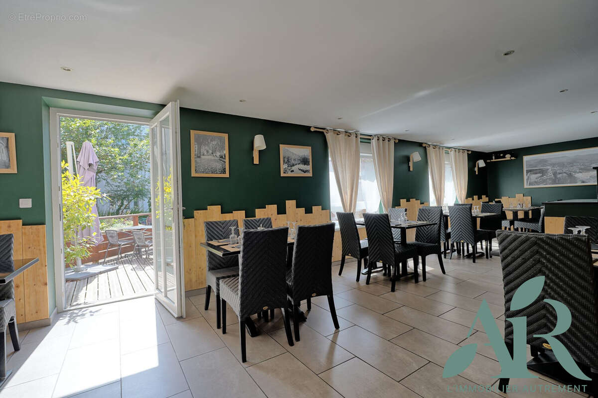 Restaurant - Salle N°2 - Appartement à SENONES