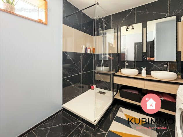 Appartement à TORCY