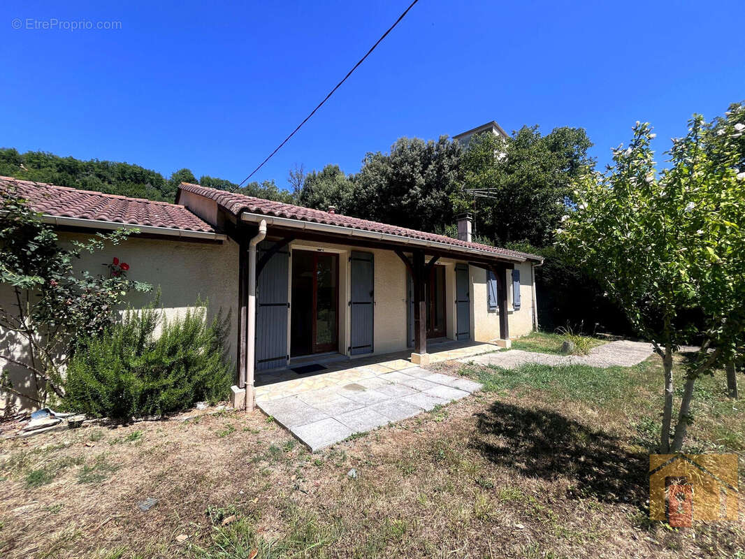 Maison à COLAYRAC-SAINT-CIRQ