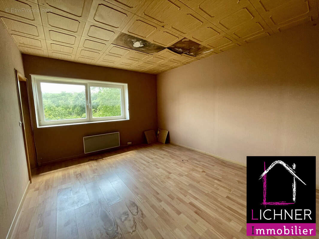 Appartement à FOLKLING