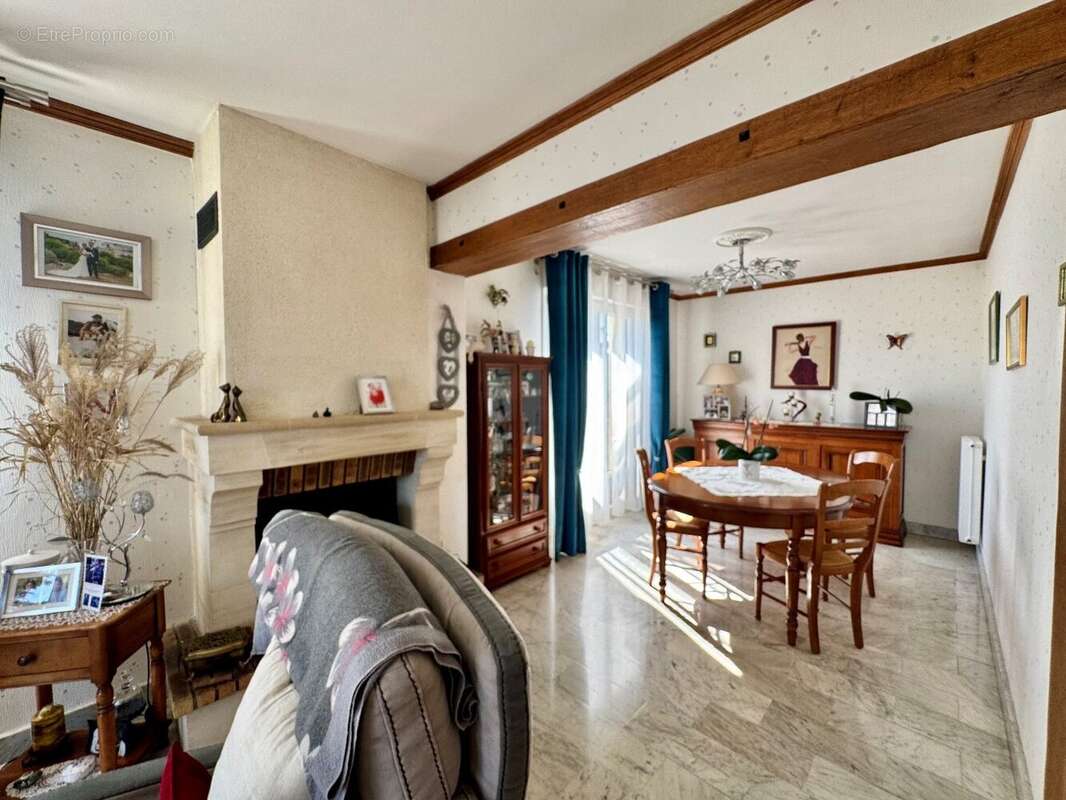 Maison à LION-SUR-MER