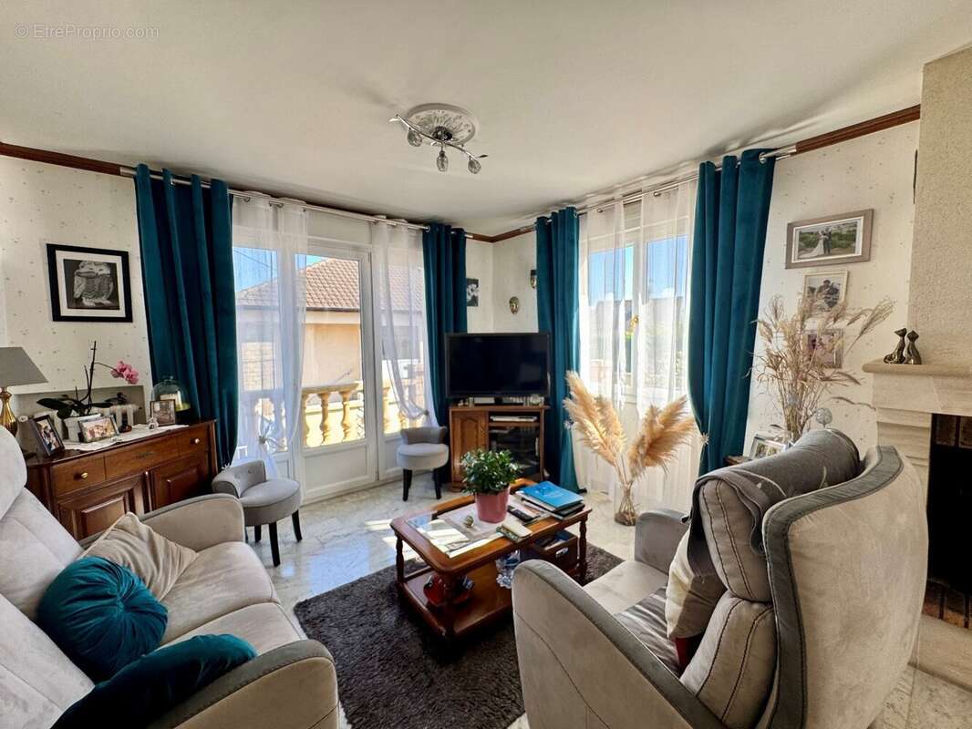 Maison à LION-SUR-MER