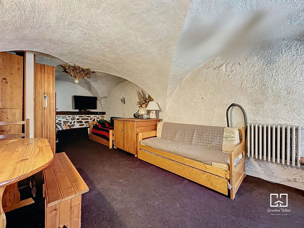 Appartement à LA SALLE-LES-ALPES