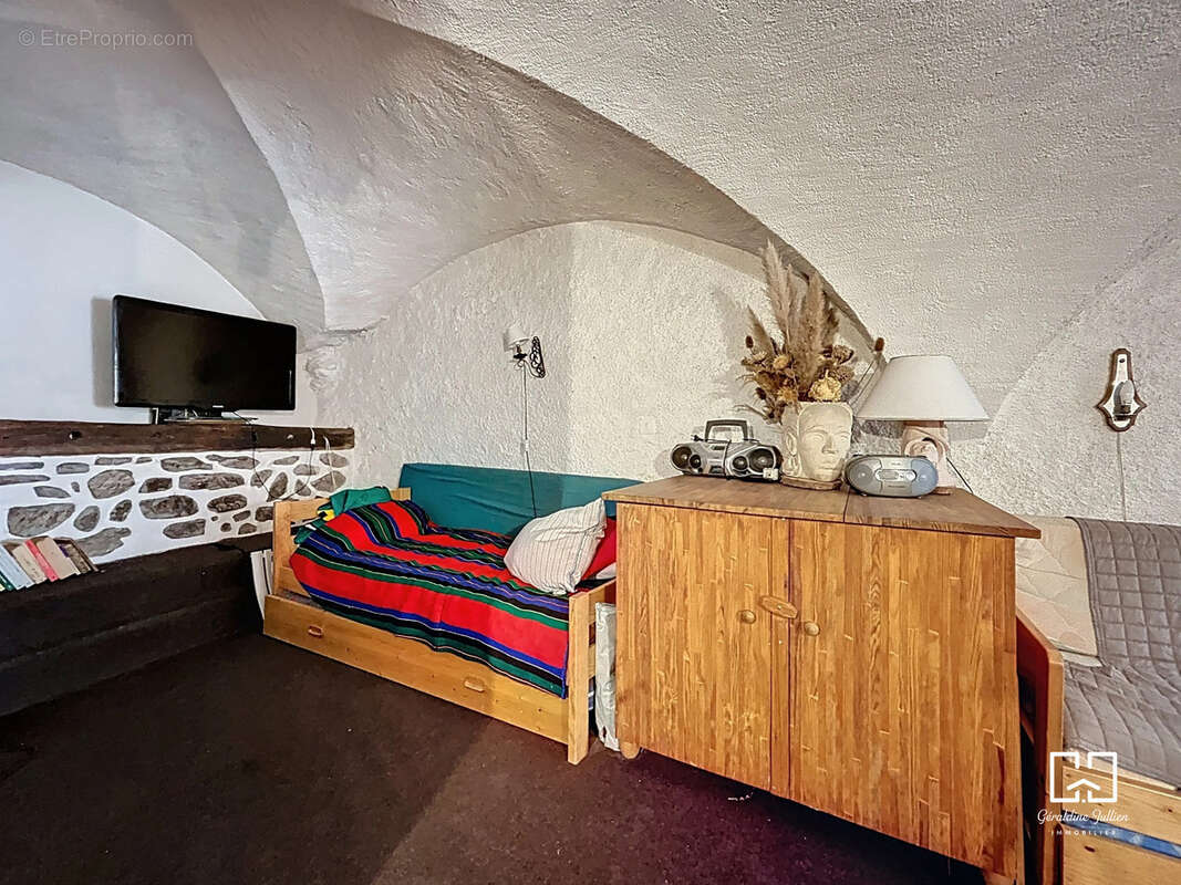 Appartement à LA SALLE-LES-ALPES