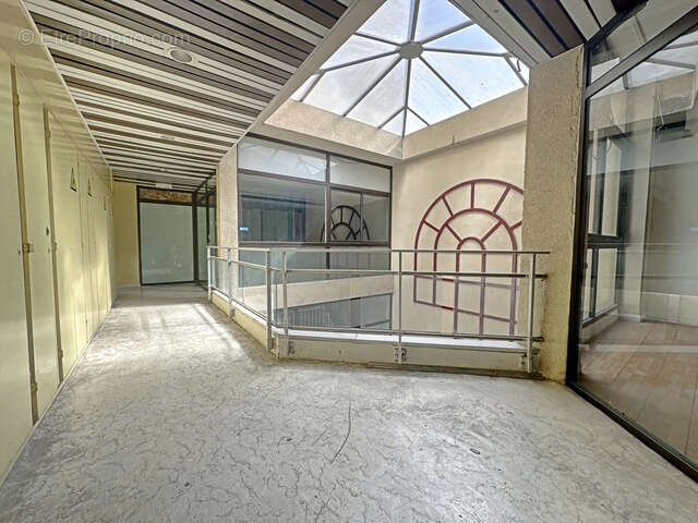 Commerce à LIBOURNE