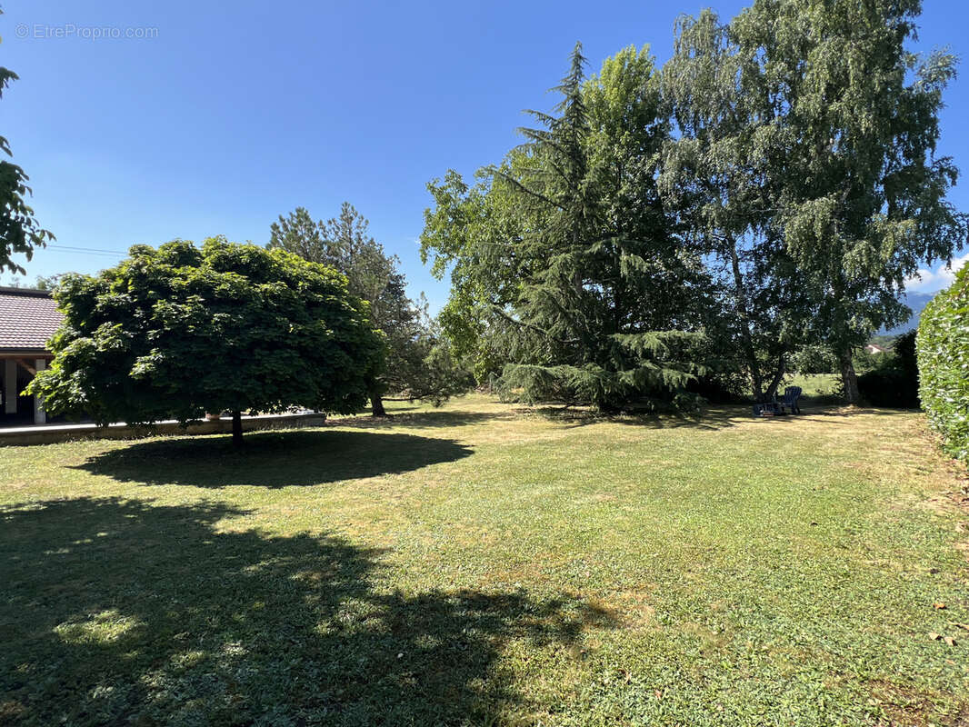 Maison à SAINT-JEAN-DE-GONVILLE