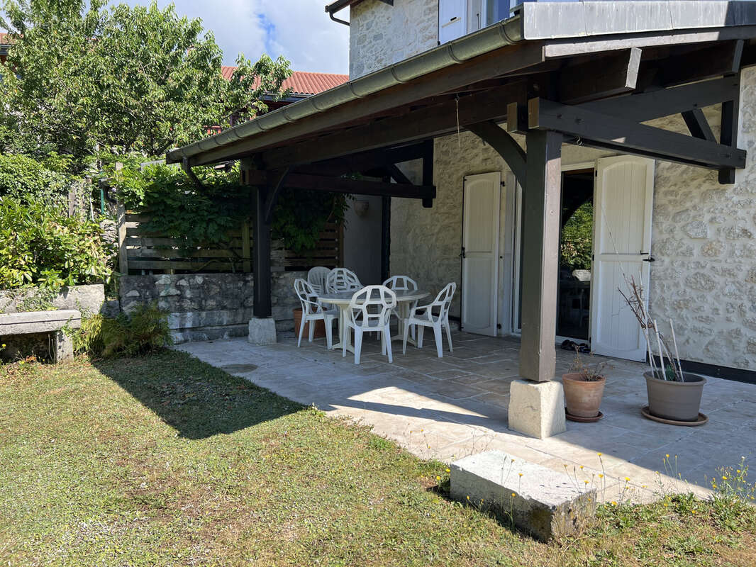 Maison à SAINT-JEAN-DE-GONVILLE