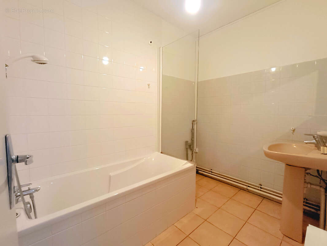 Appartement à CARCASSONNE