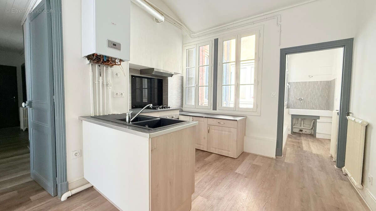 Appartement à CARCASSONNE