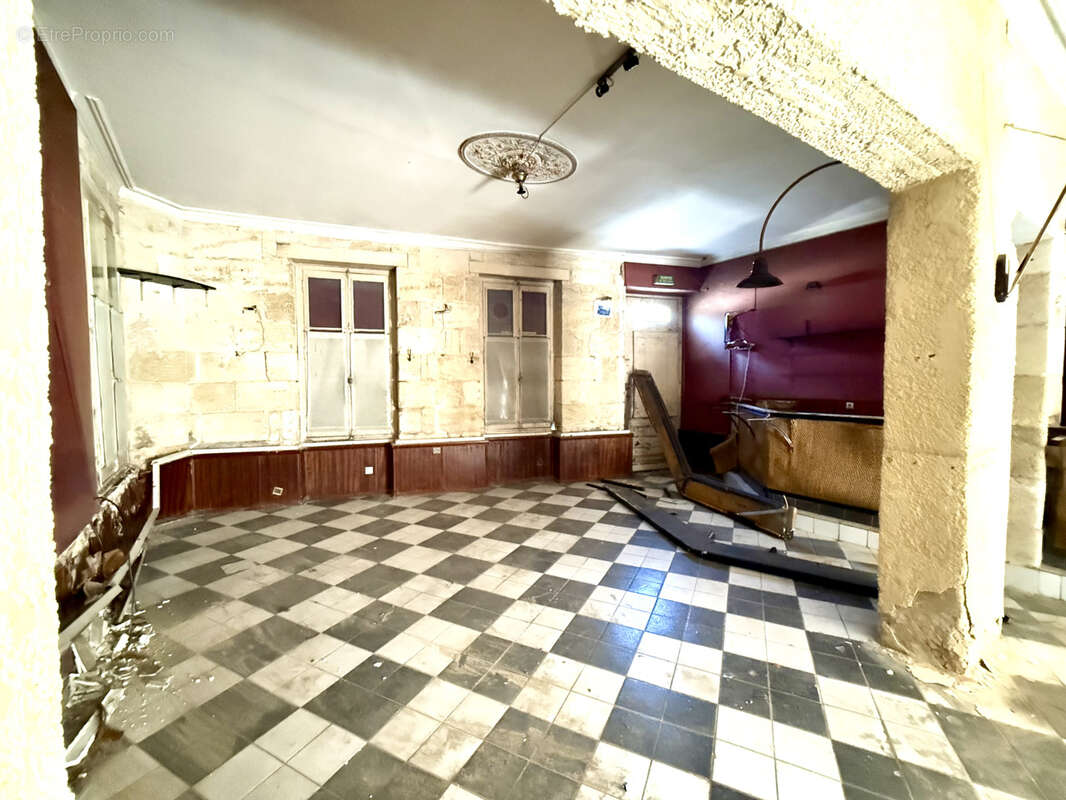 Commerce à GRADIGNAN