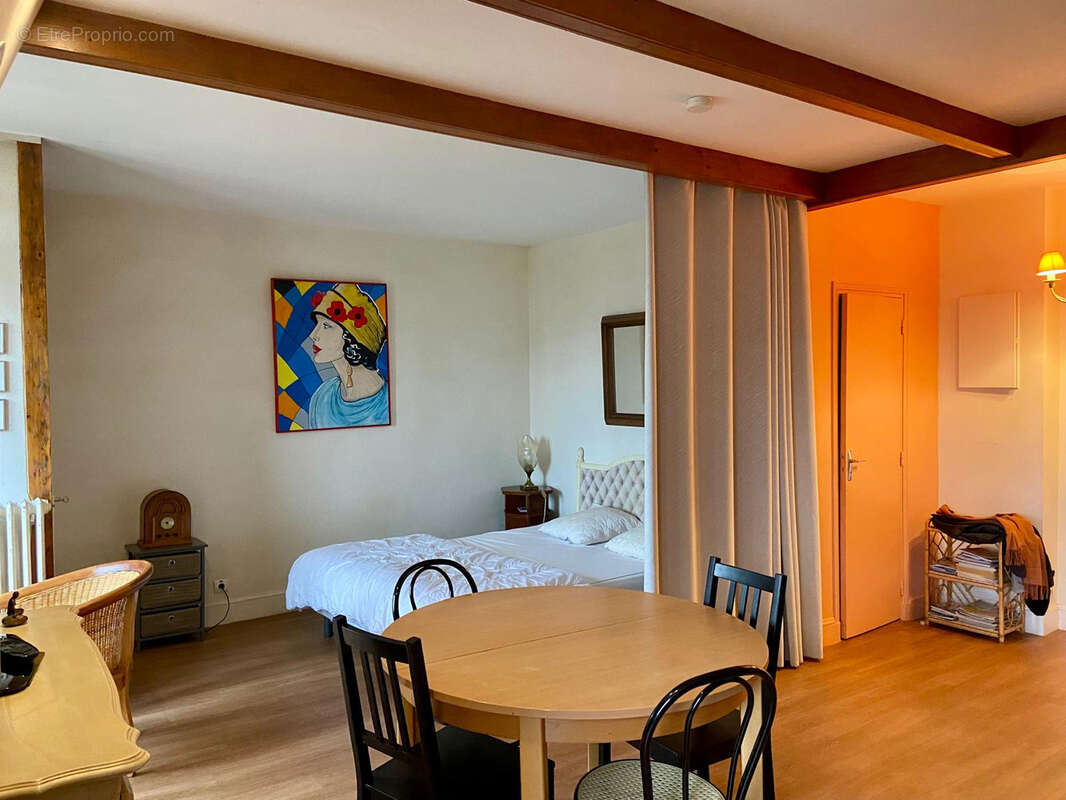 Appartement à VICHY